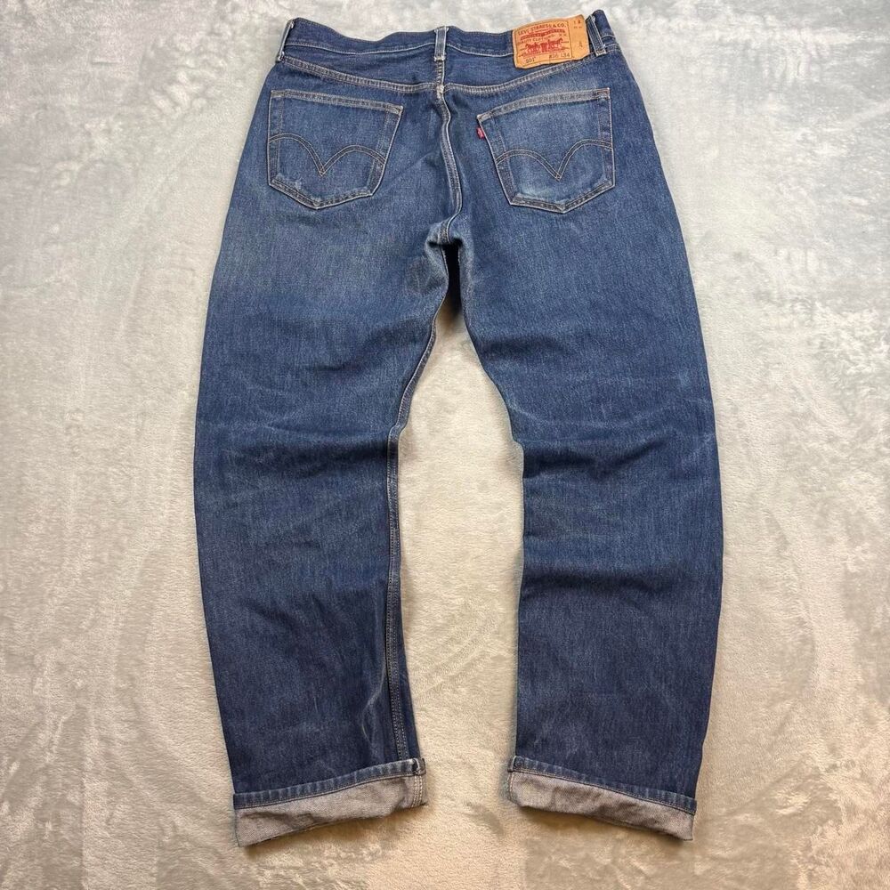 Levi-s Men's Blue and Navy Jeans